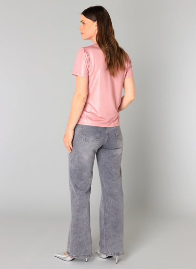 Yest - Genelia Essential glansandi "metallic" bolur