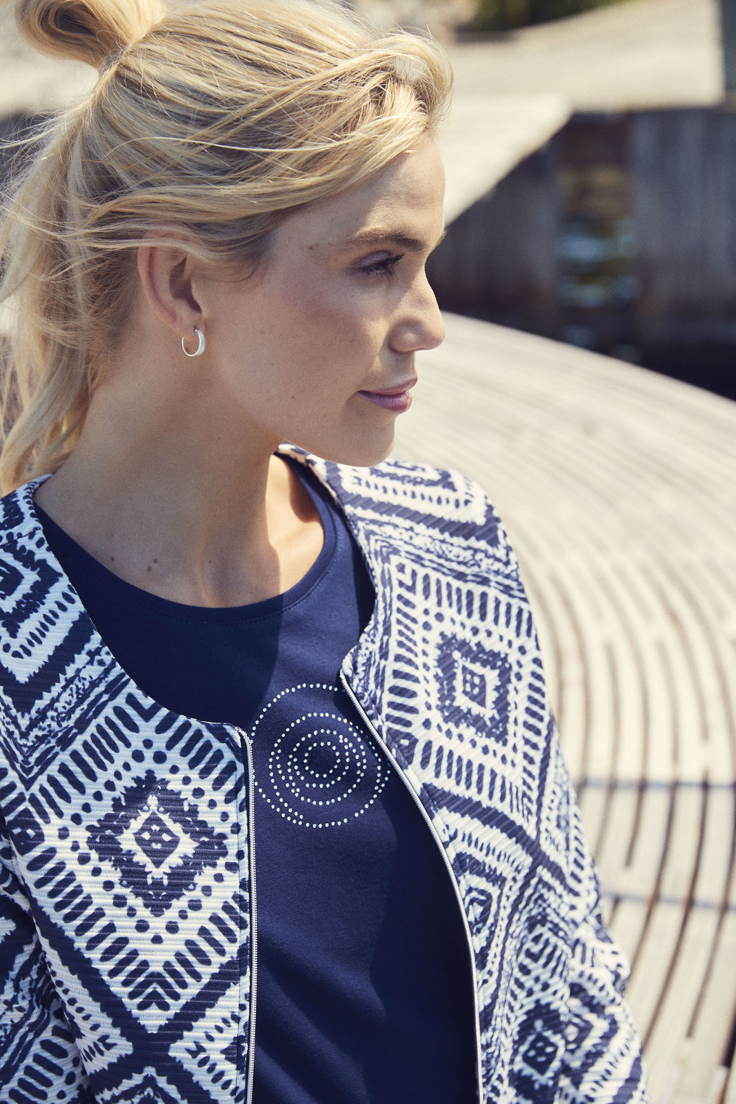 Sunday - Ariella stuttur jakki