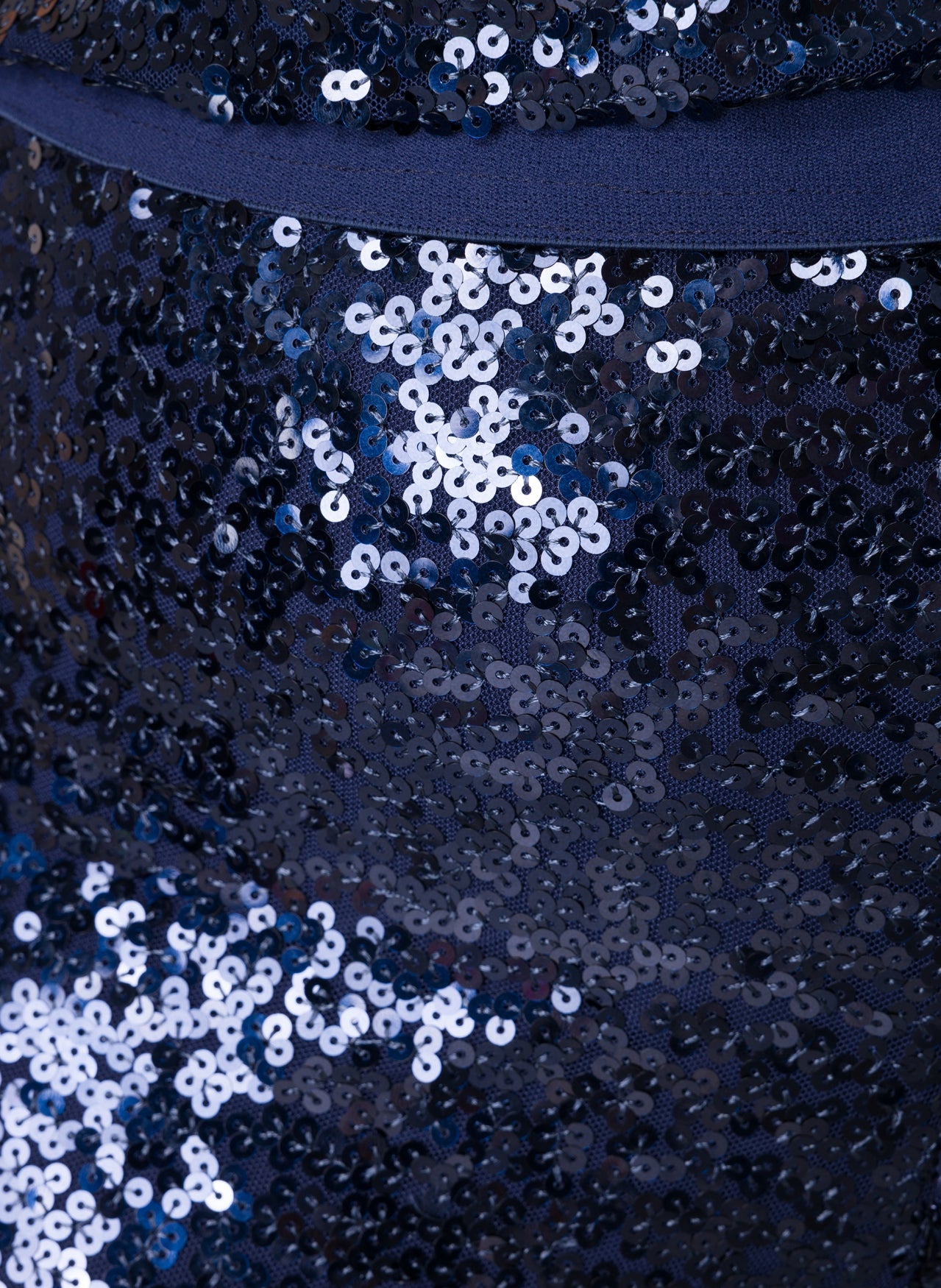 YestA - Wincy Essential pallíettubuxur