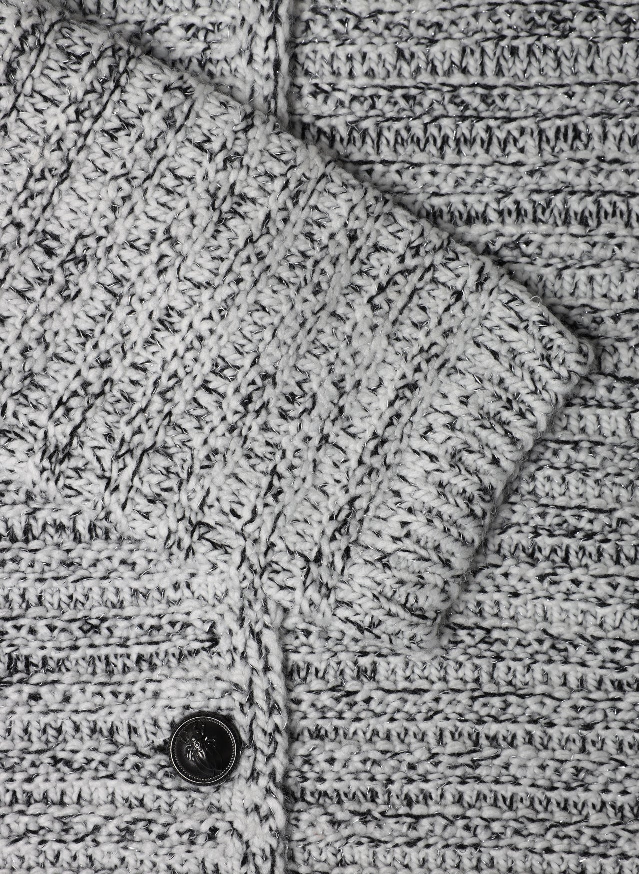 Yest Curve - Hinda hneppt jakkapeysa