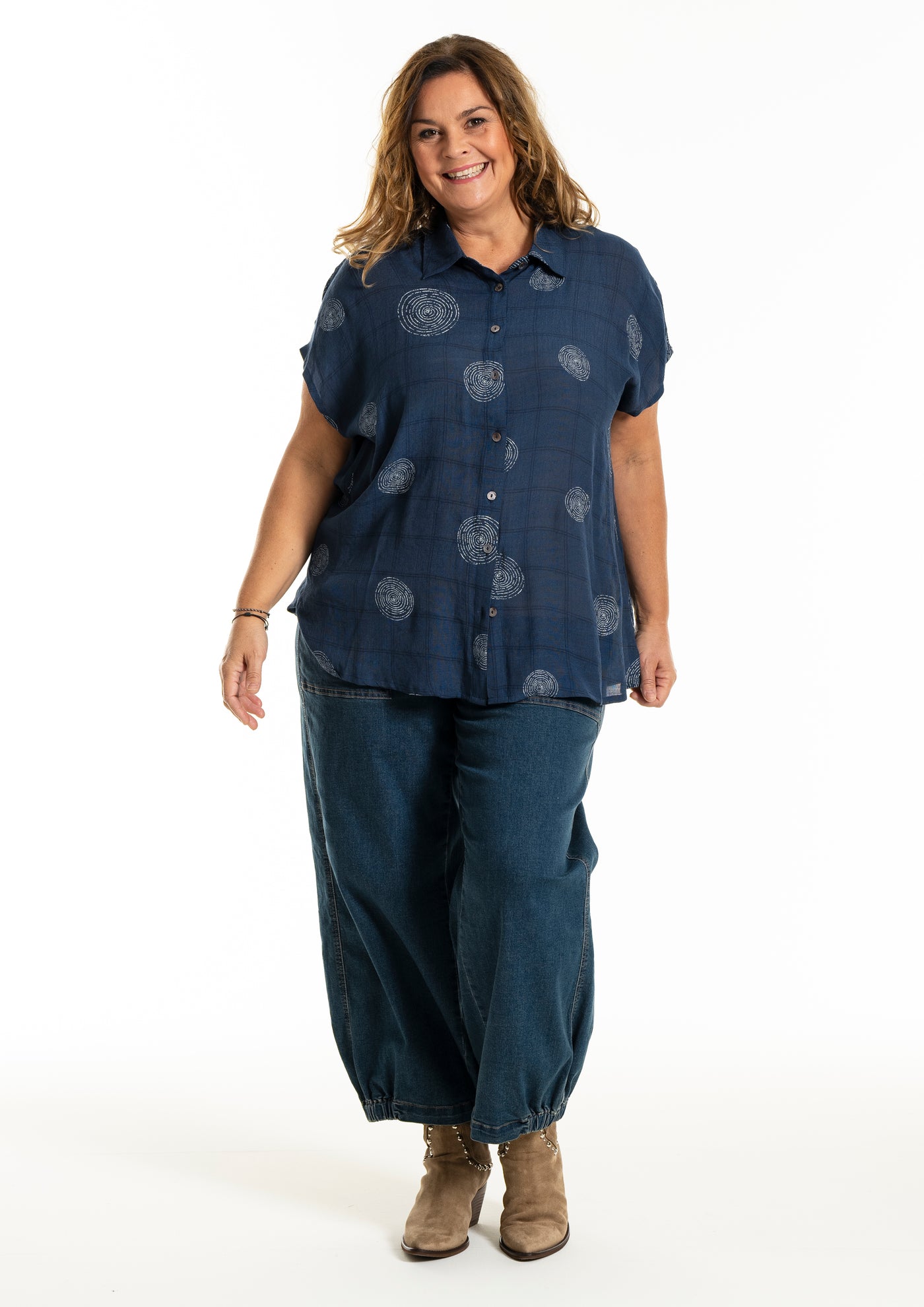 Gozzip - Kaisa mynstruð blússa