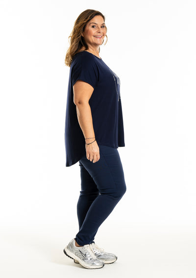 Gozzip - Gitte stuttermabolur með hvítum blómum