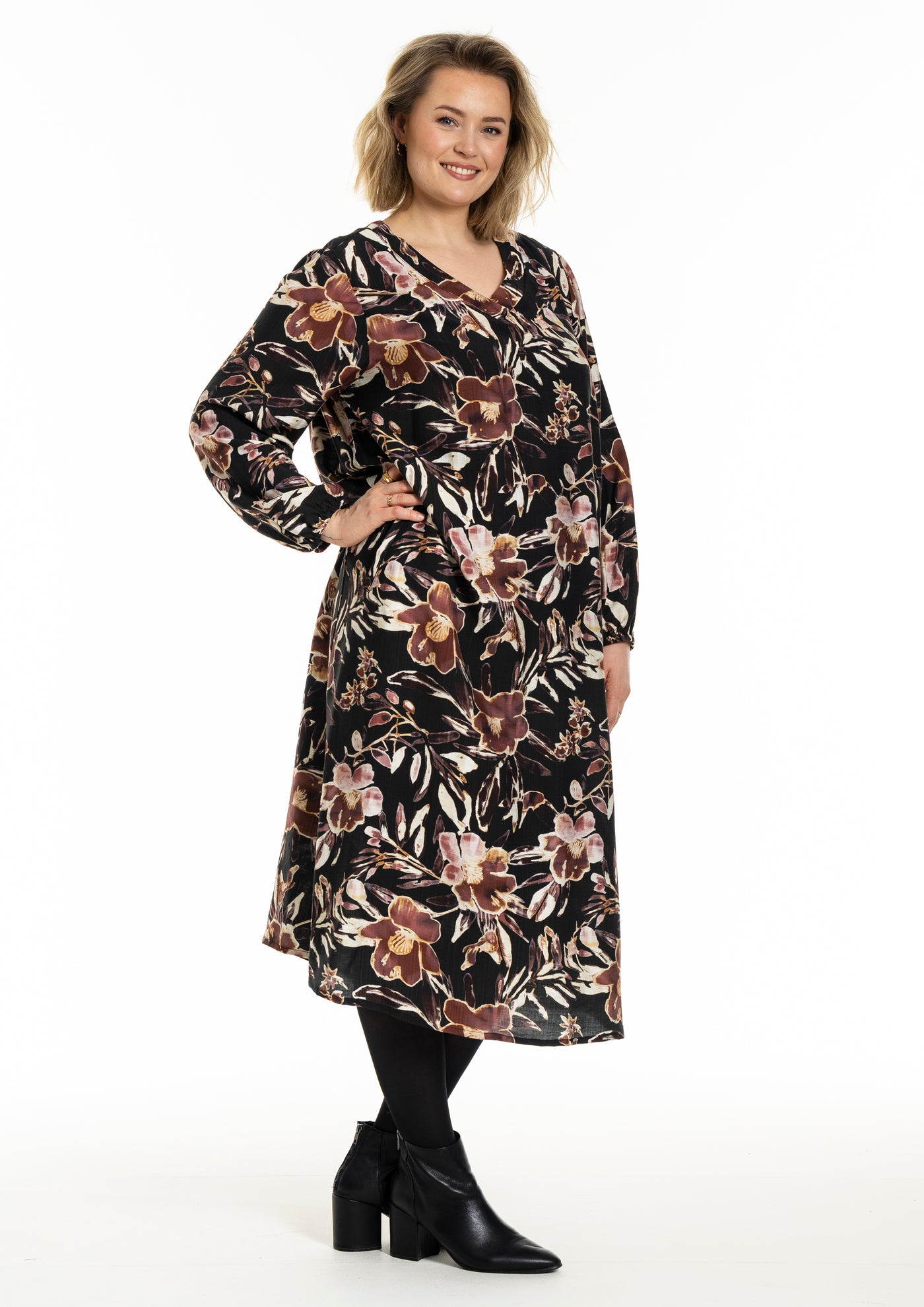 Gozzip - Astrid kjóll með blómamynstri