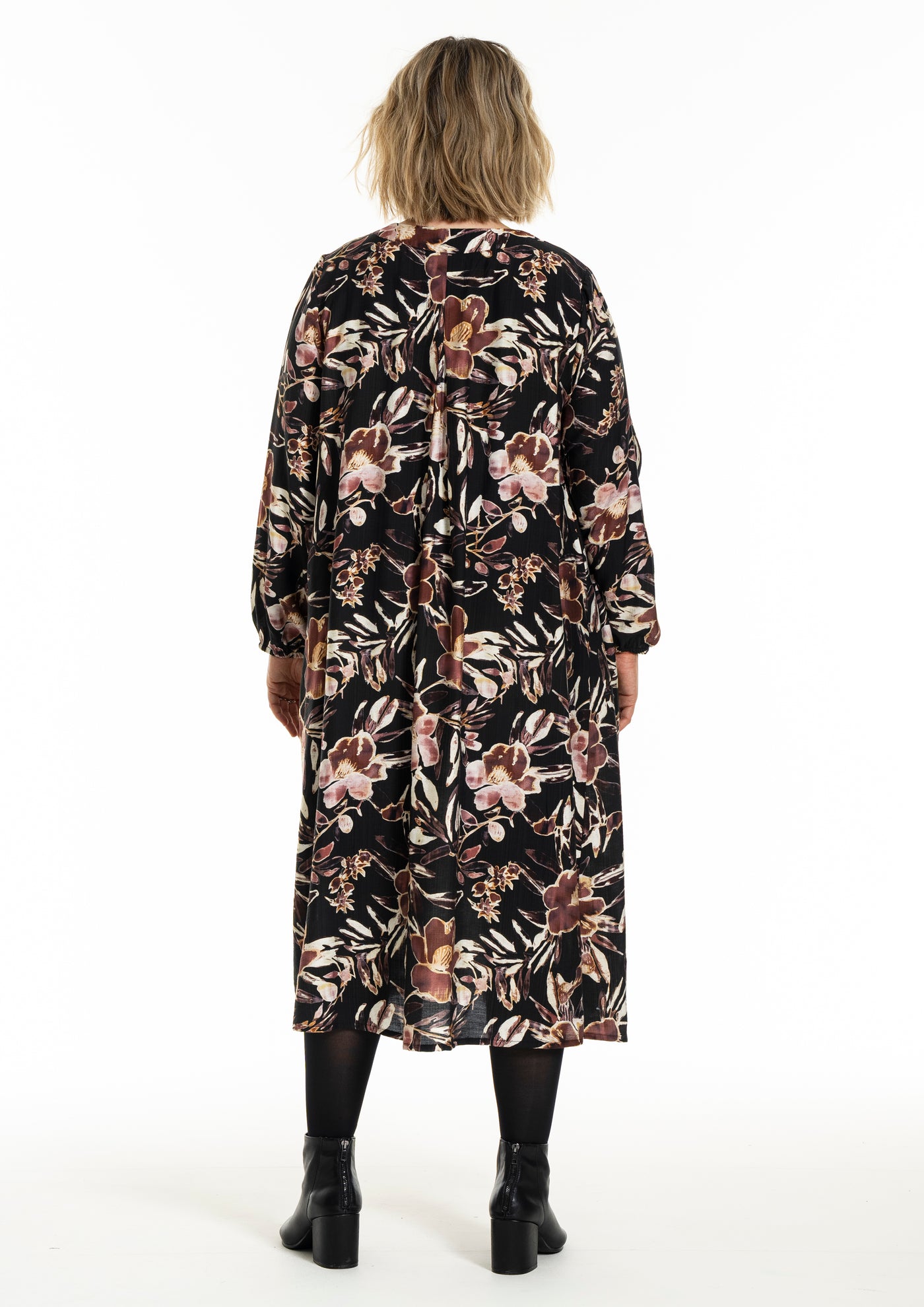 Gozzip - Astrid kjóll með blómamynstri