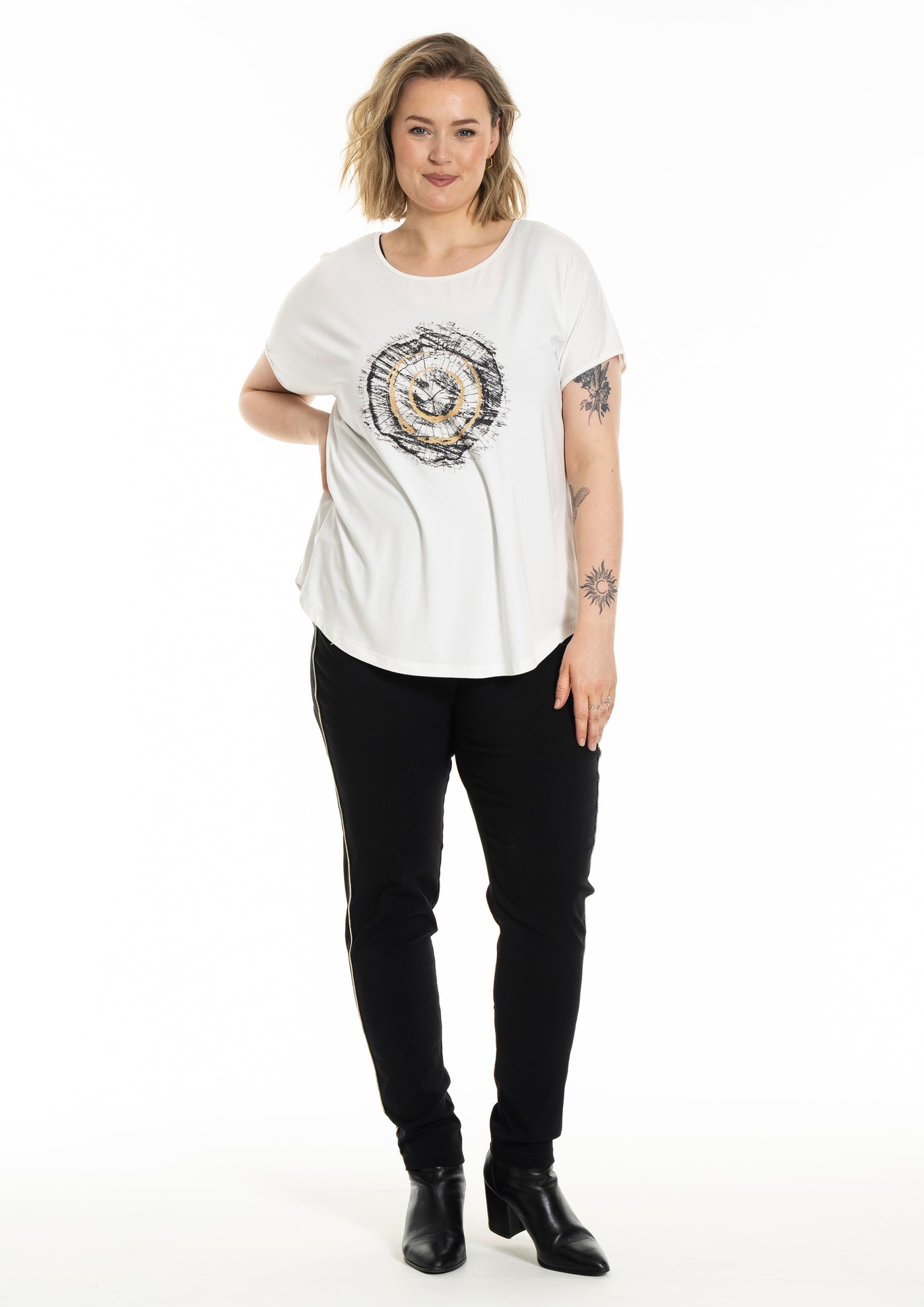 Gozzip - Gitte stuttermabolur með hringlaga mynstri