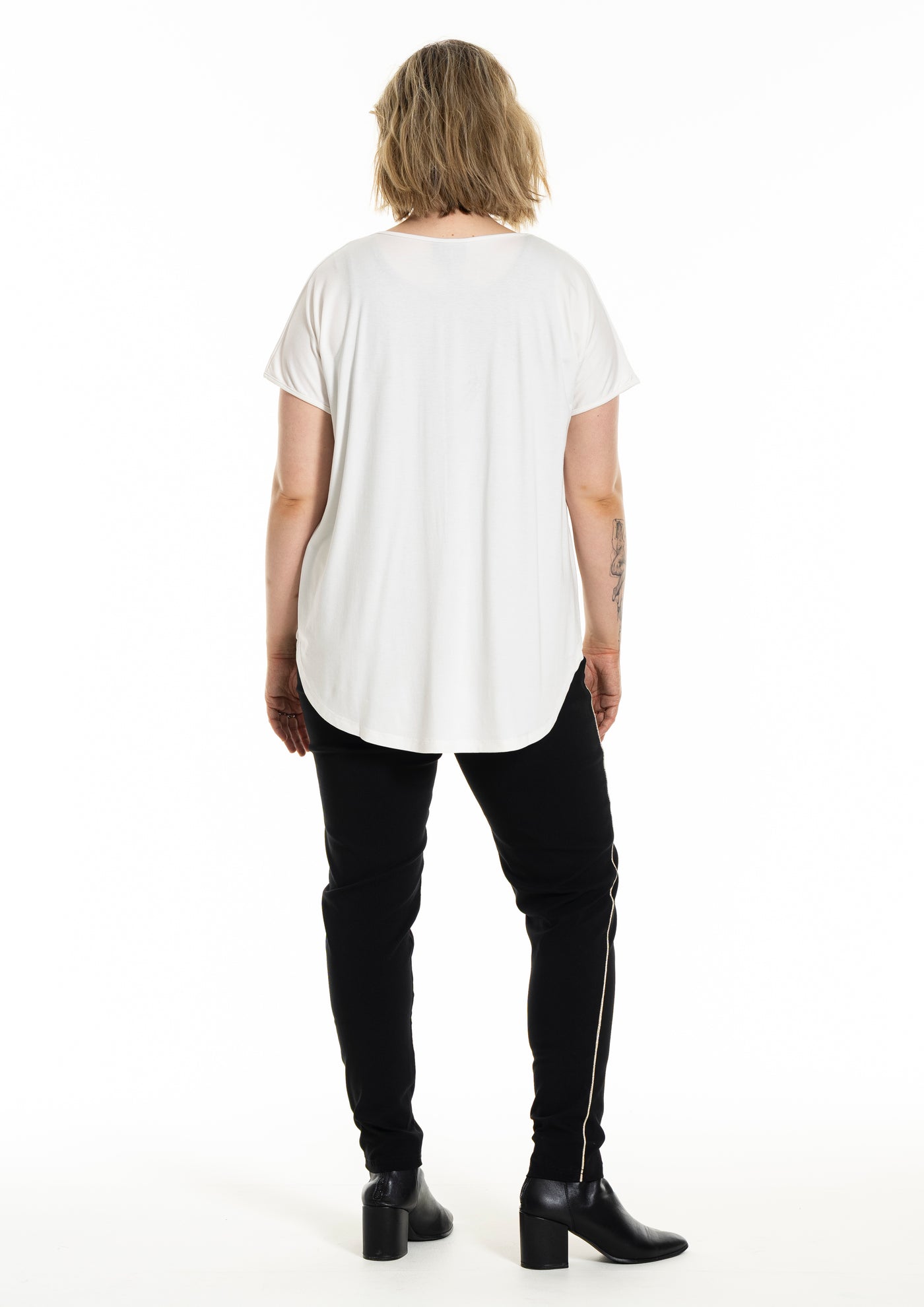 Gozzip - Gitte stuttermabolur með hringlaga mynstri