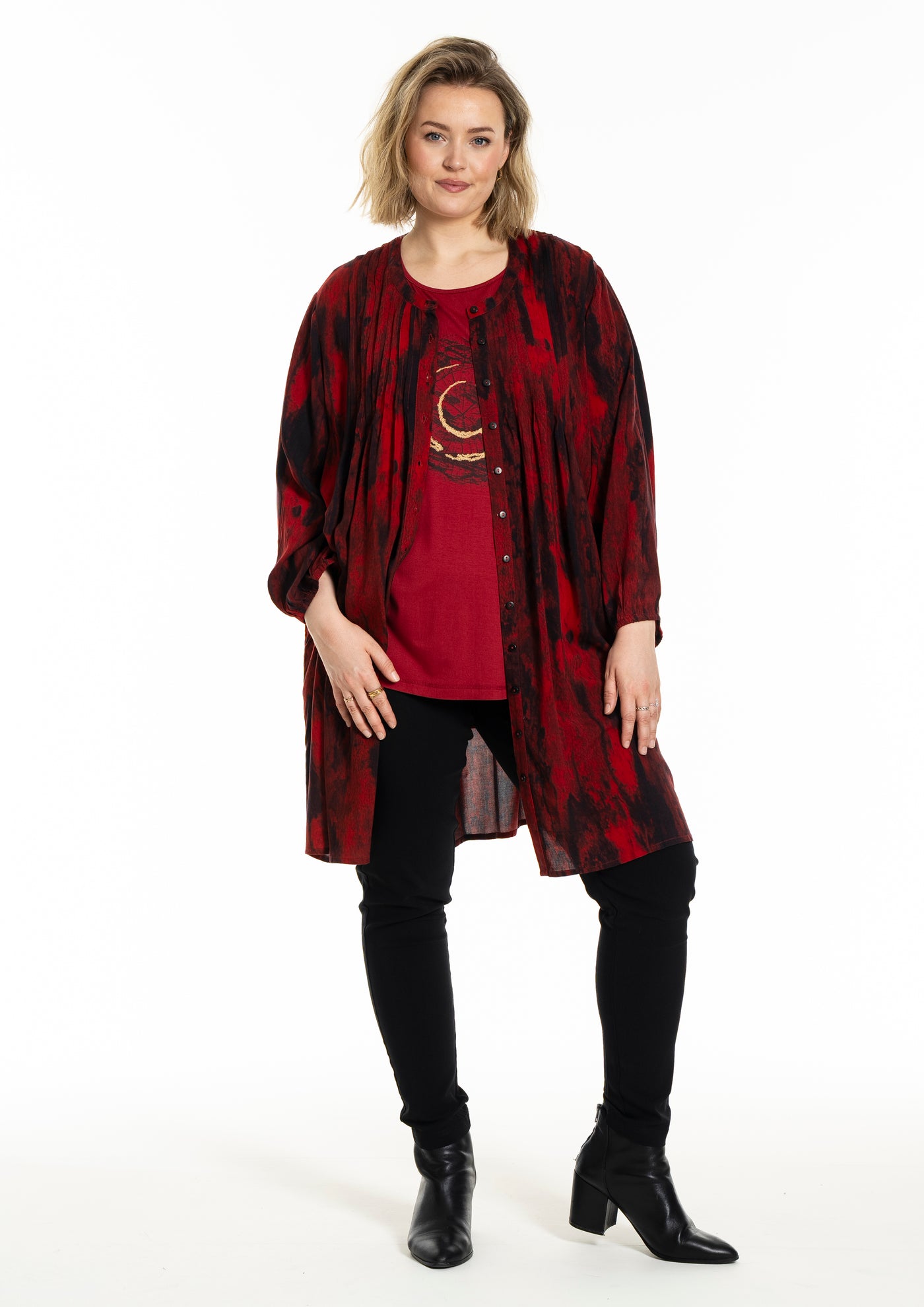 Gozzip - Johanne skyrtukjóll - svart/rautt mynstur