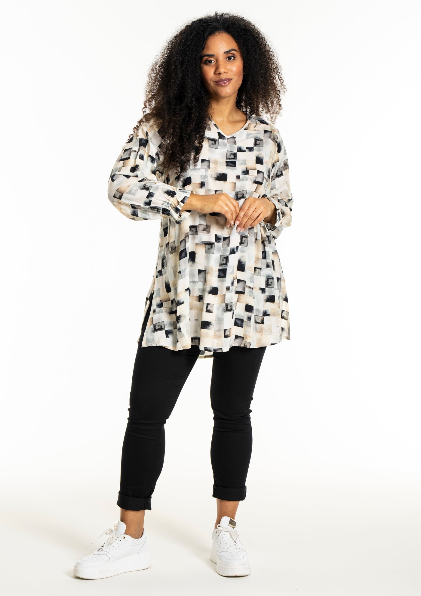 Studio - Tanja mynstruð tunika
