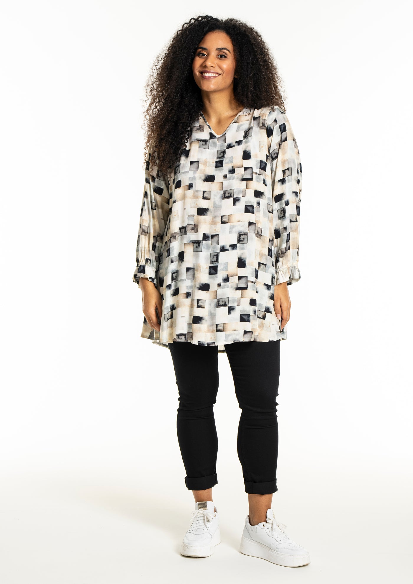 Studio - Tanja mynstruð tunika