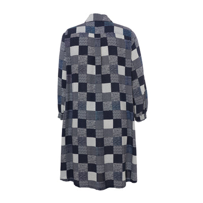 Studio - Emilie síð skyrta með dökkbláu mynstri