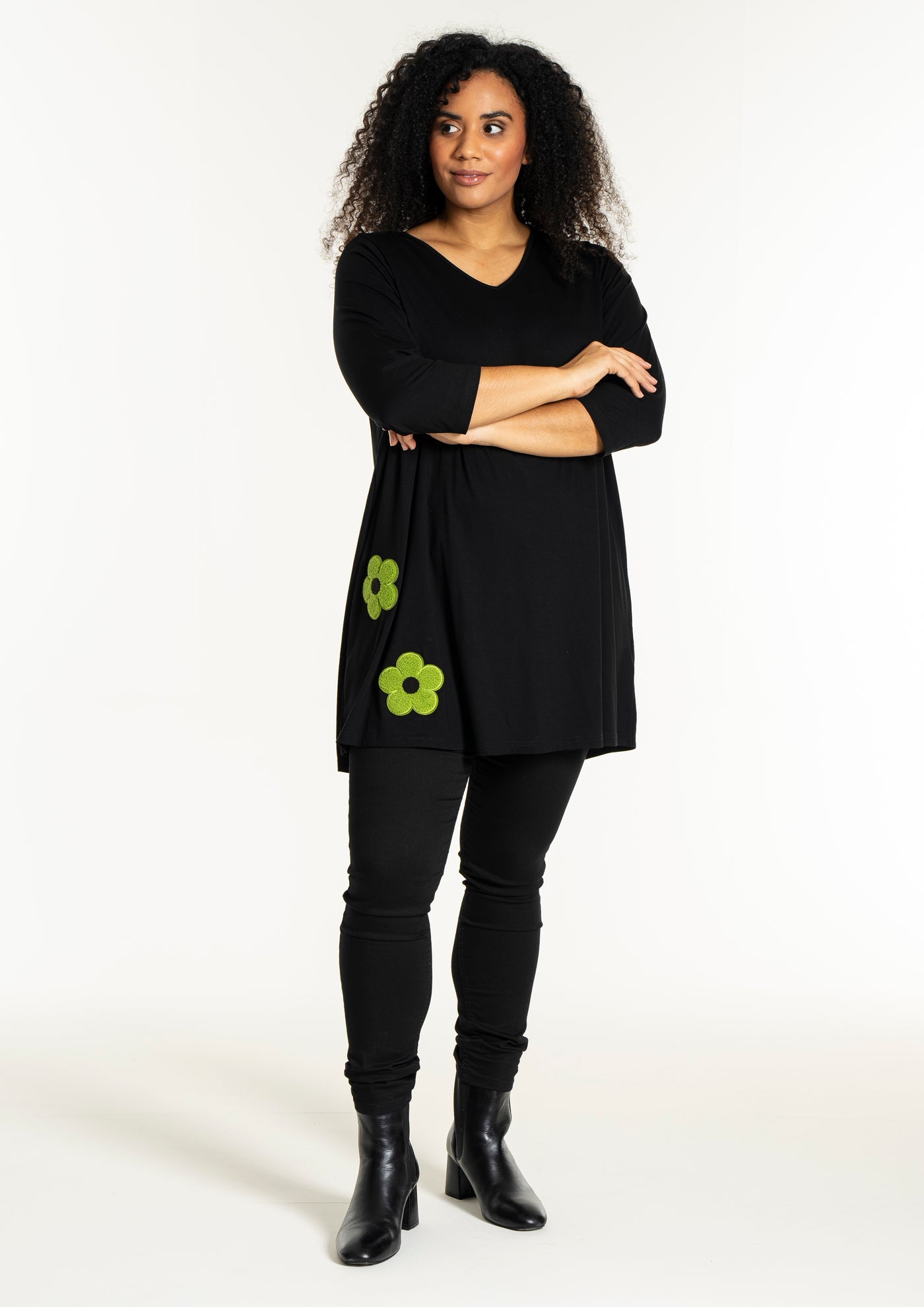 Studio - Ditte tunika með blómum