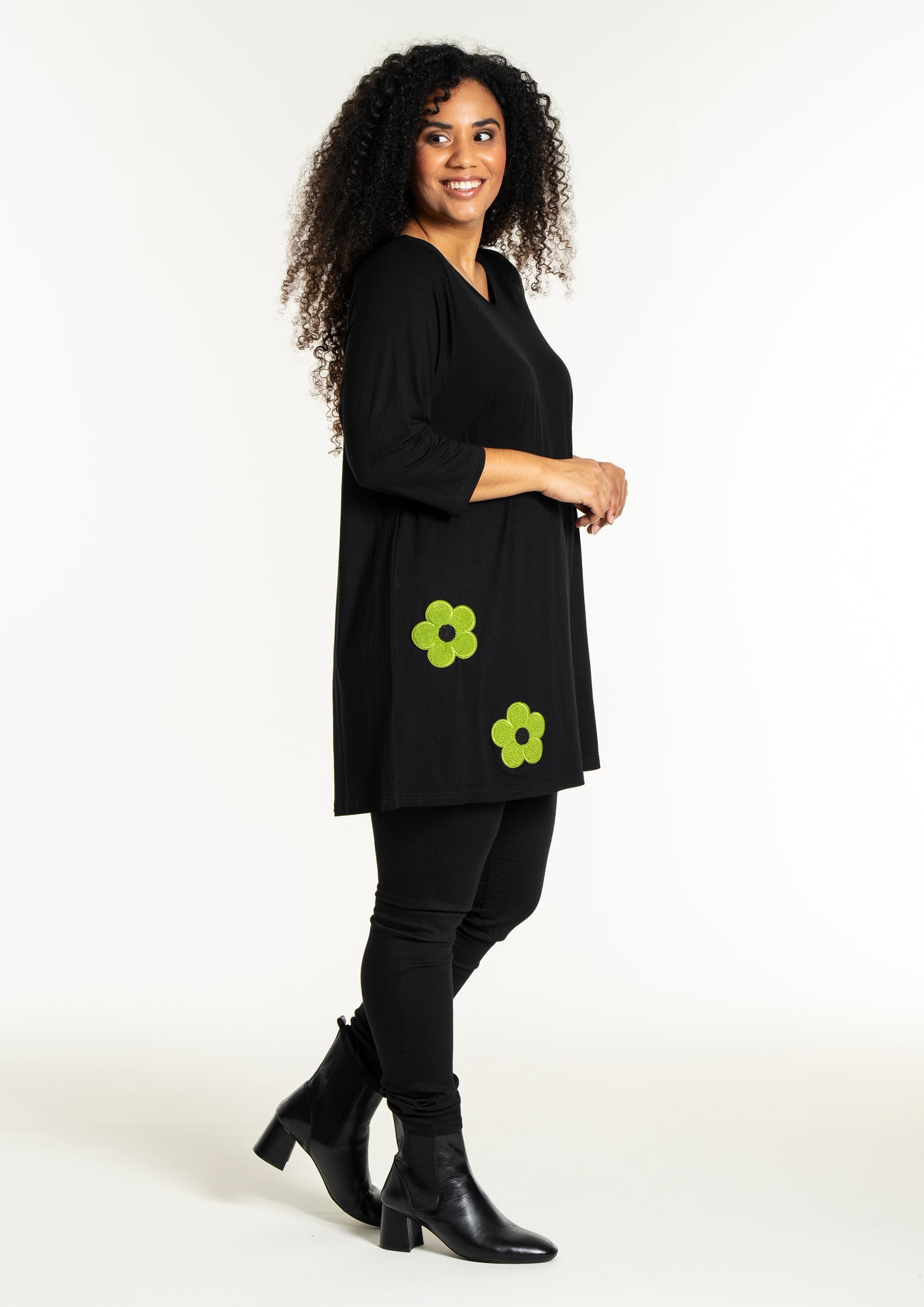 Studio - Ditte tunika með blómum