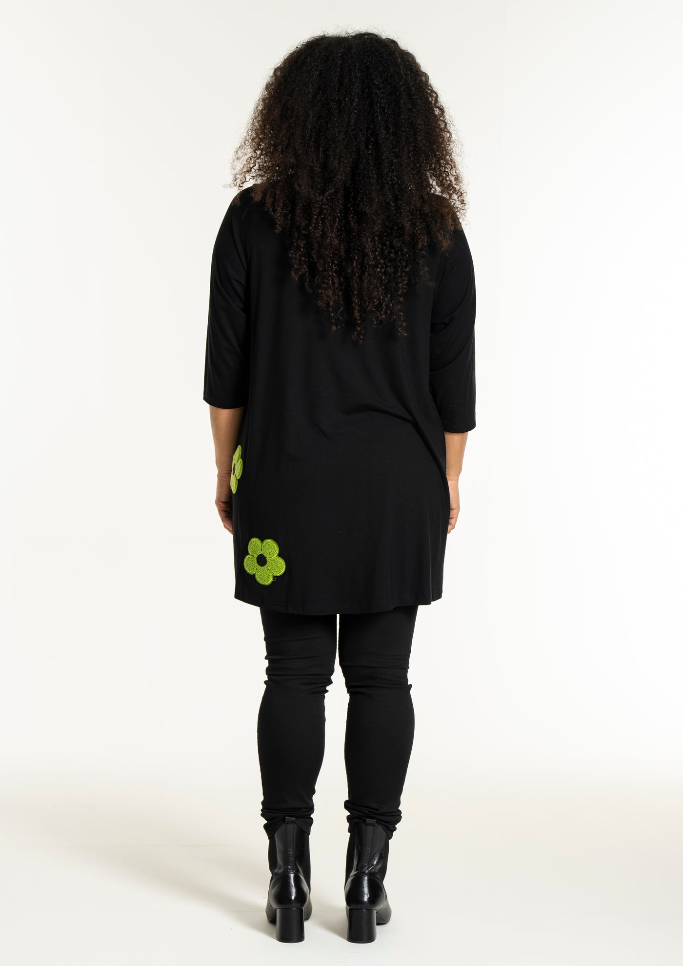 Studio - Ditte tunika með blómum