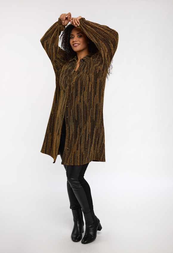 Studio - Emilie sparileg síð skyrta með glimmer áferð