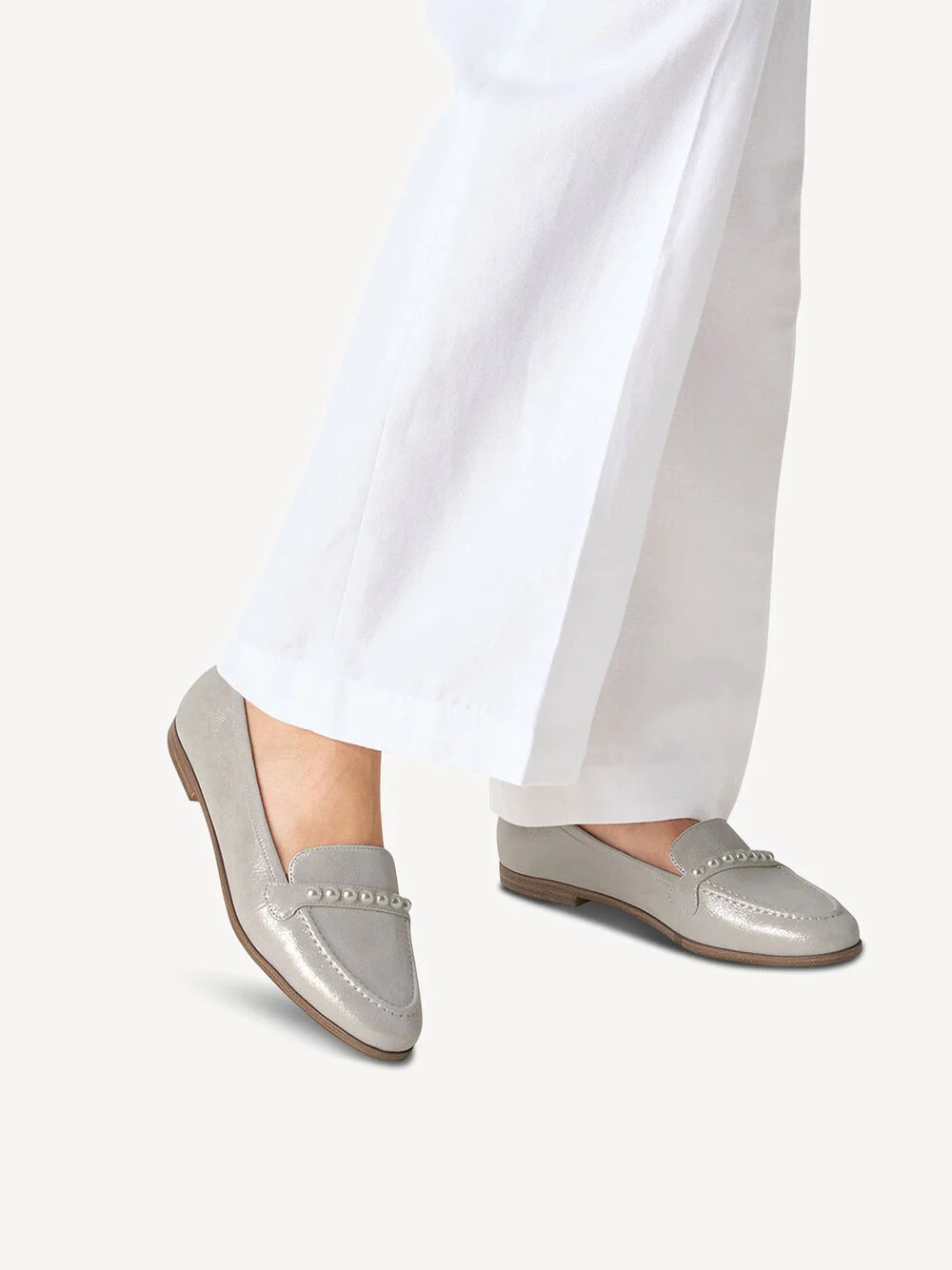 Tamaris - Leður mokkasínur með perlum