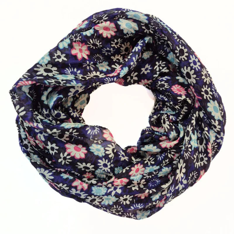 Lasessor - Moomin silkiklútur með blómamynstri